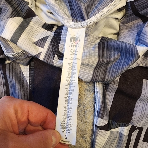 Demi Lovato x Fabletics grey black graphic leggings. Women's size small. - Picture 3 of 16
